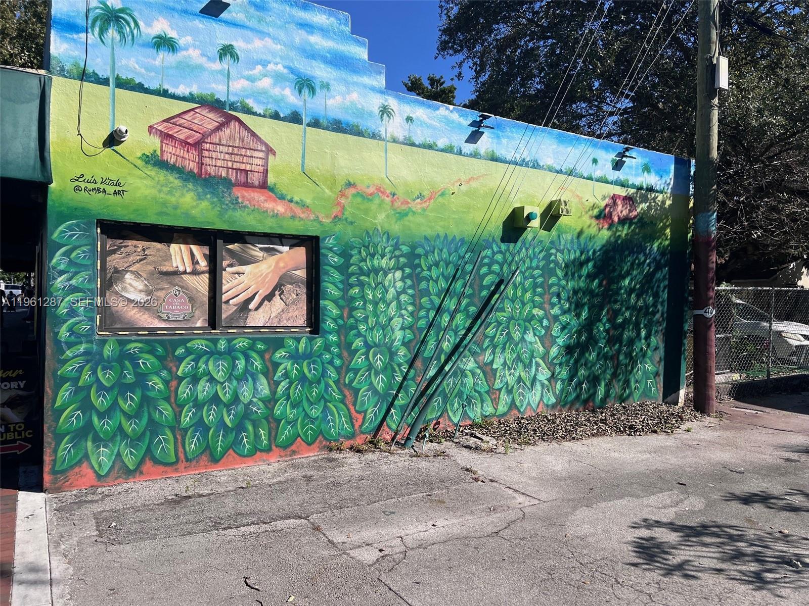 LAWRENCE ESTATE LAND COS - Land