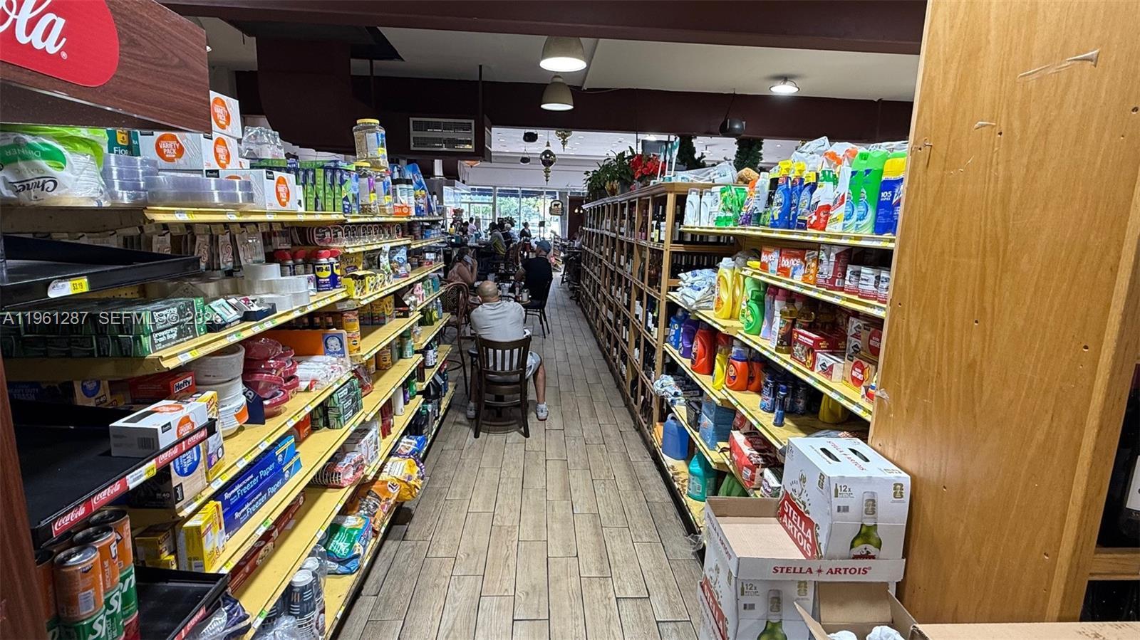 LAWRENCE ESTATE LAND COS - Land