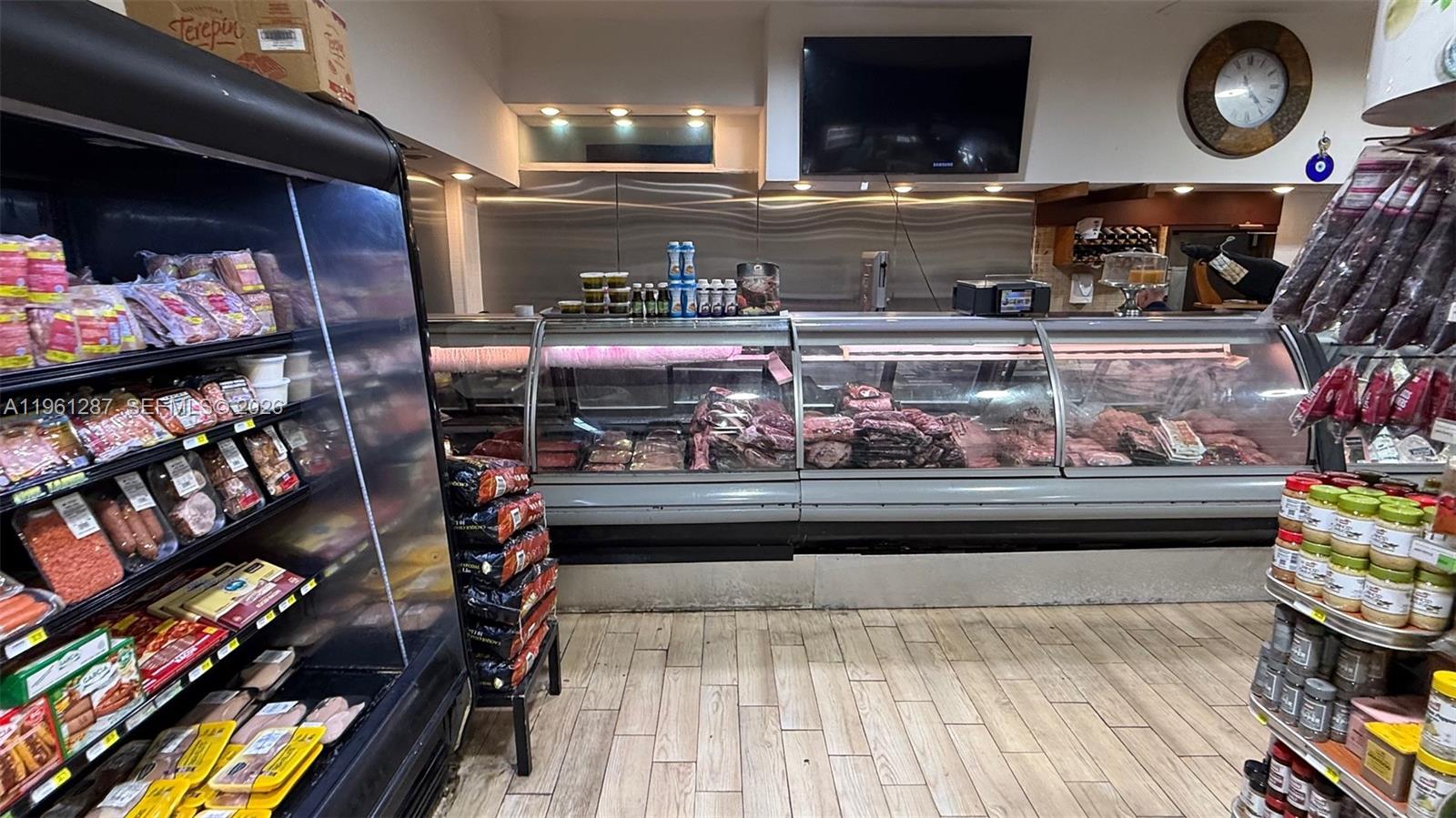 LAWRENCE ESTATE LAND COS - Land