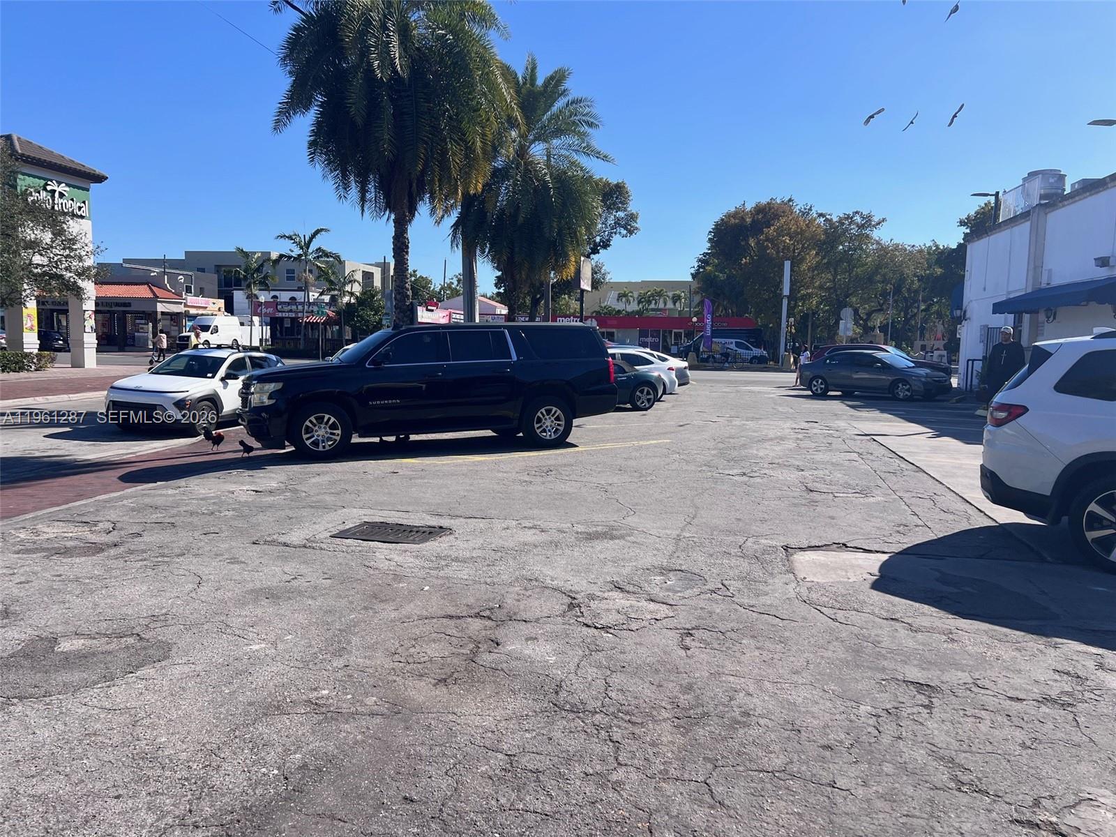 LAWRENCE ESTATE LAND COS - Land