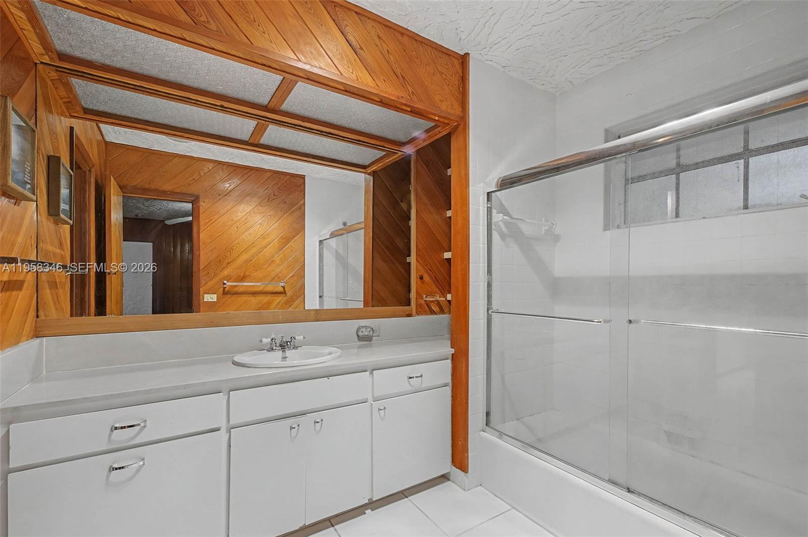 CUTLER PINES ESTATES - Residential