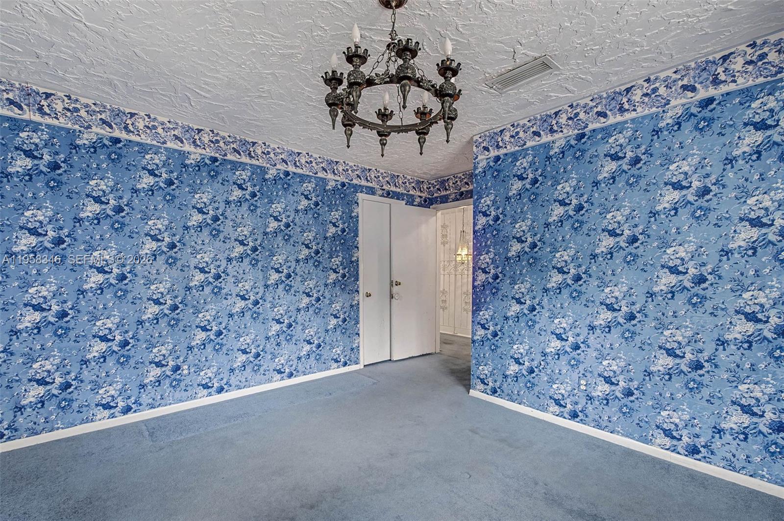 CUTLER PINES ESTATES - Residential