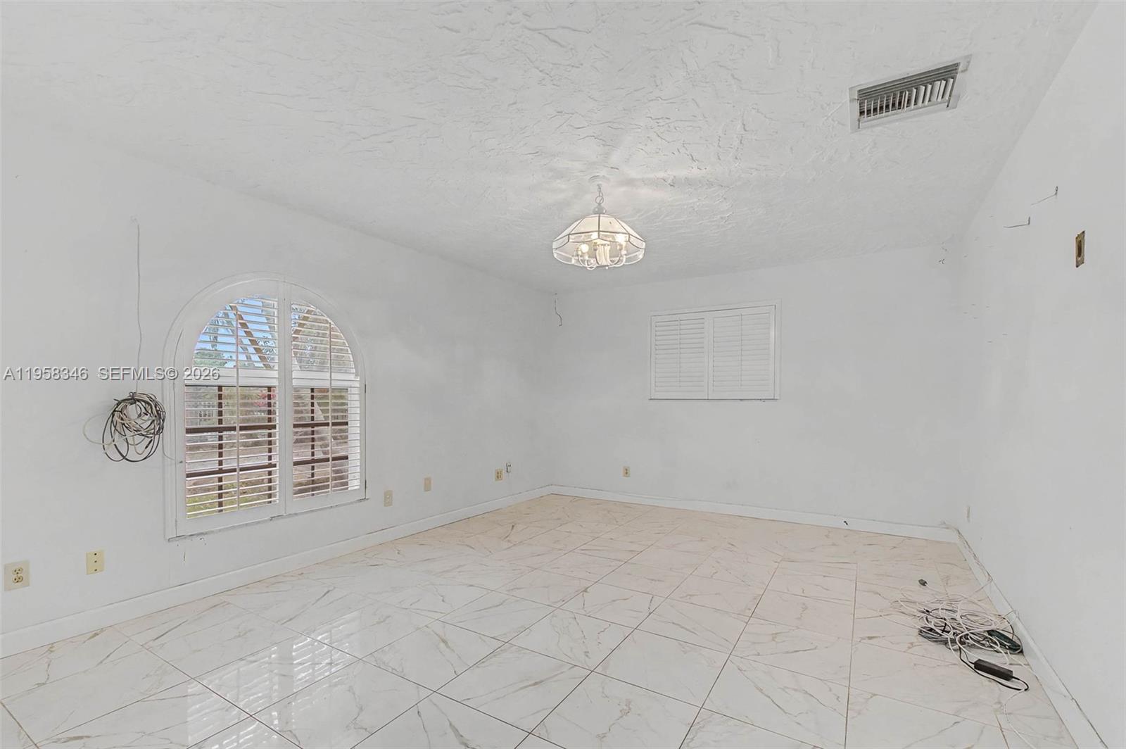 CUTLER PINES ESTATES - Residential