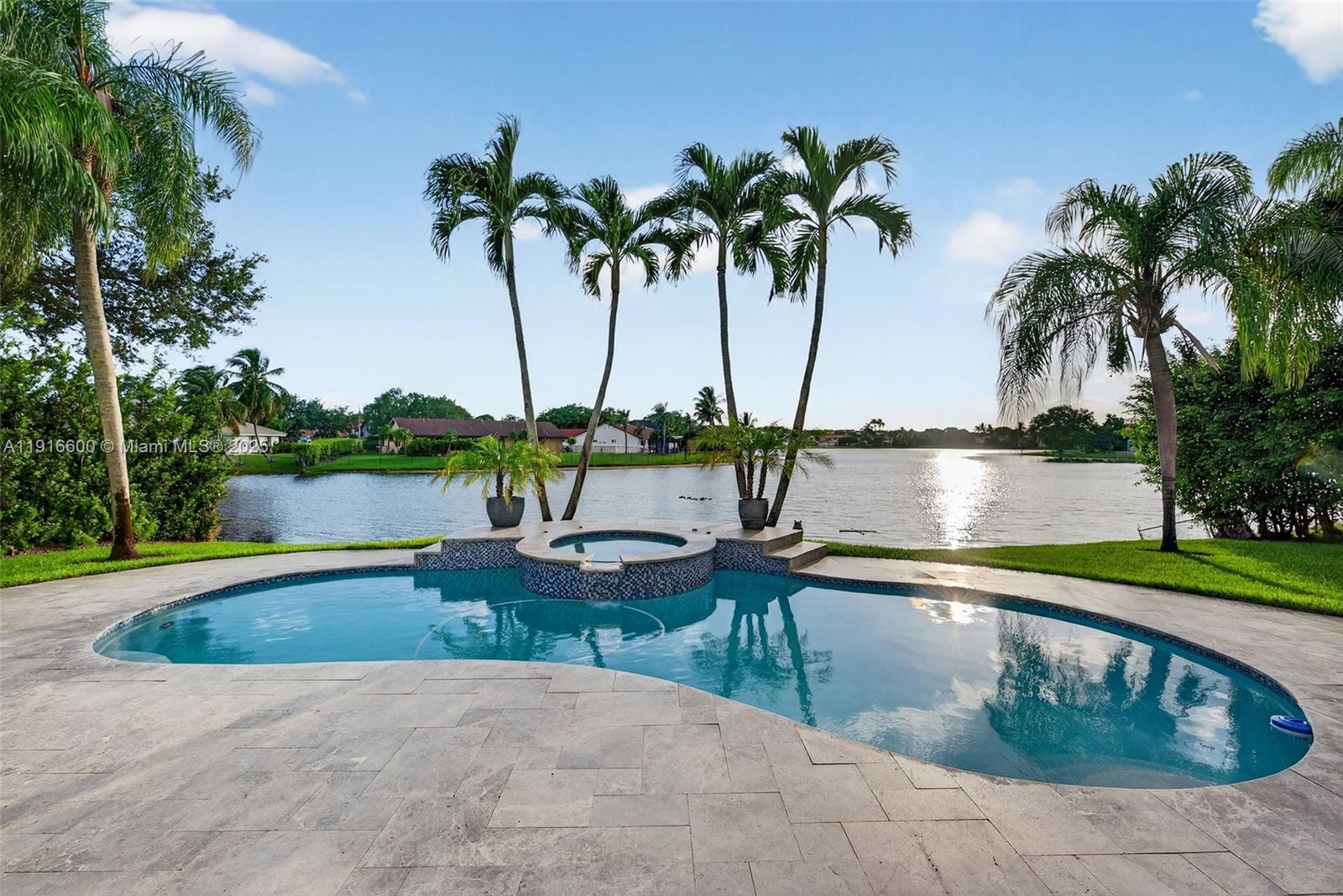 CHAPEL TRAIL REPLAT - Residential