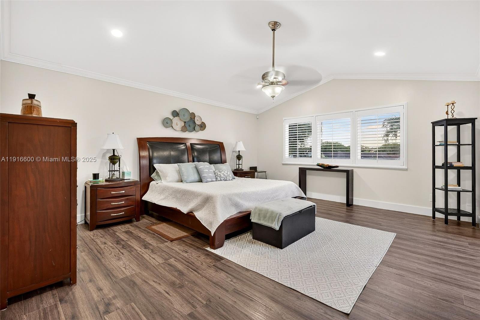 CHAPEL TRAIL REPLAT - Residential