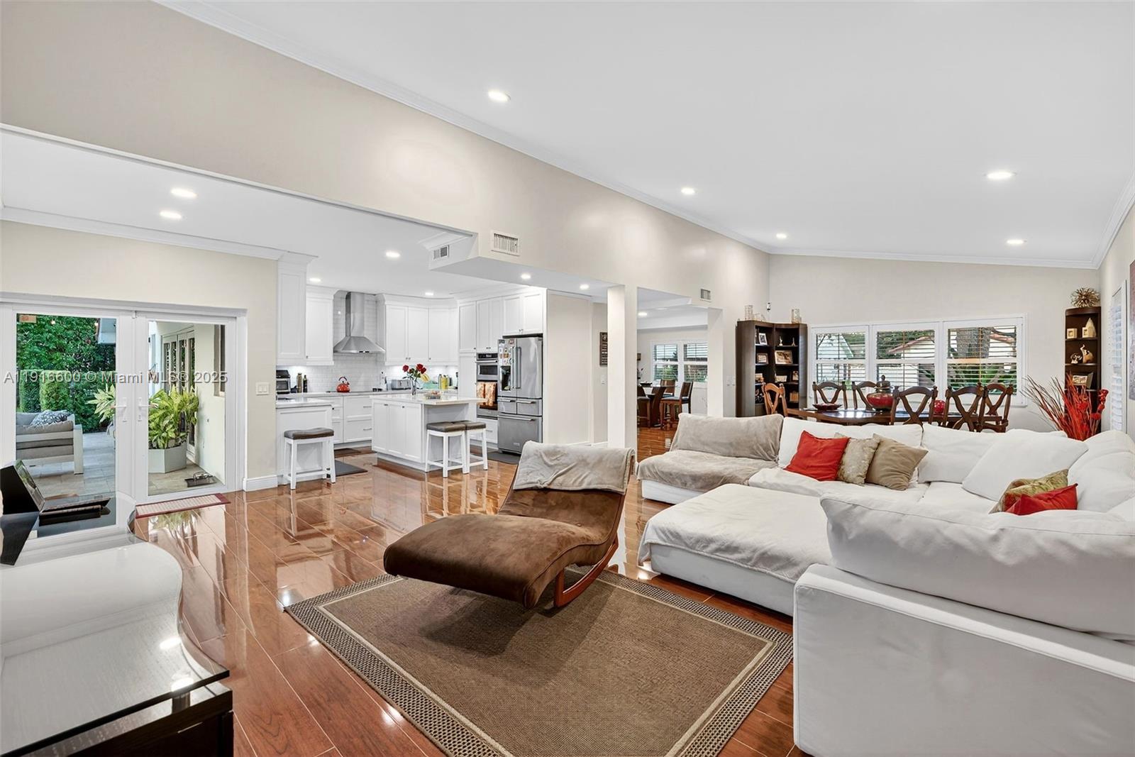 CHAPEL TRAIL REPLAT - Residential