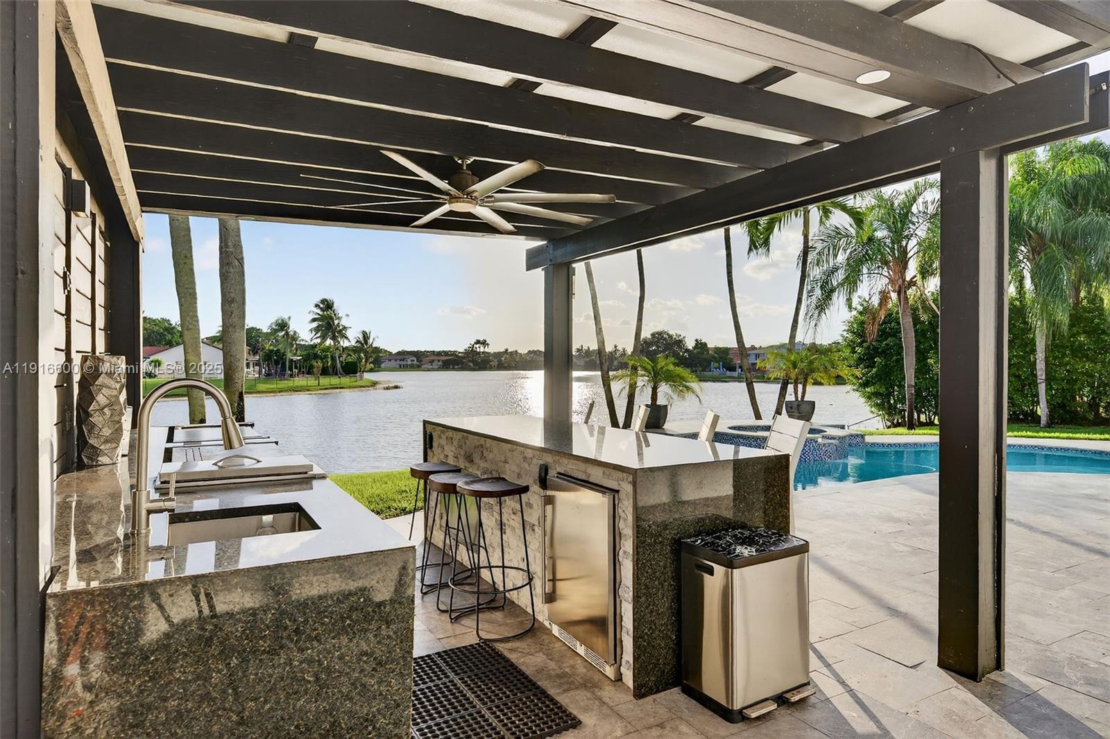 CHAPEL TRAIL REPLAT - Residential