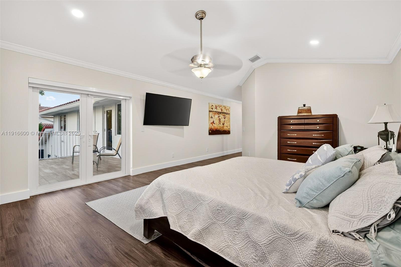 CHAPEL TRAIL REPLAT - Residential