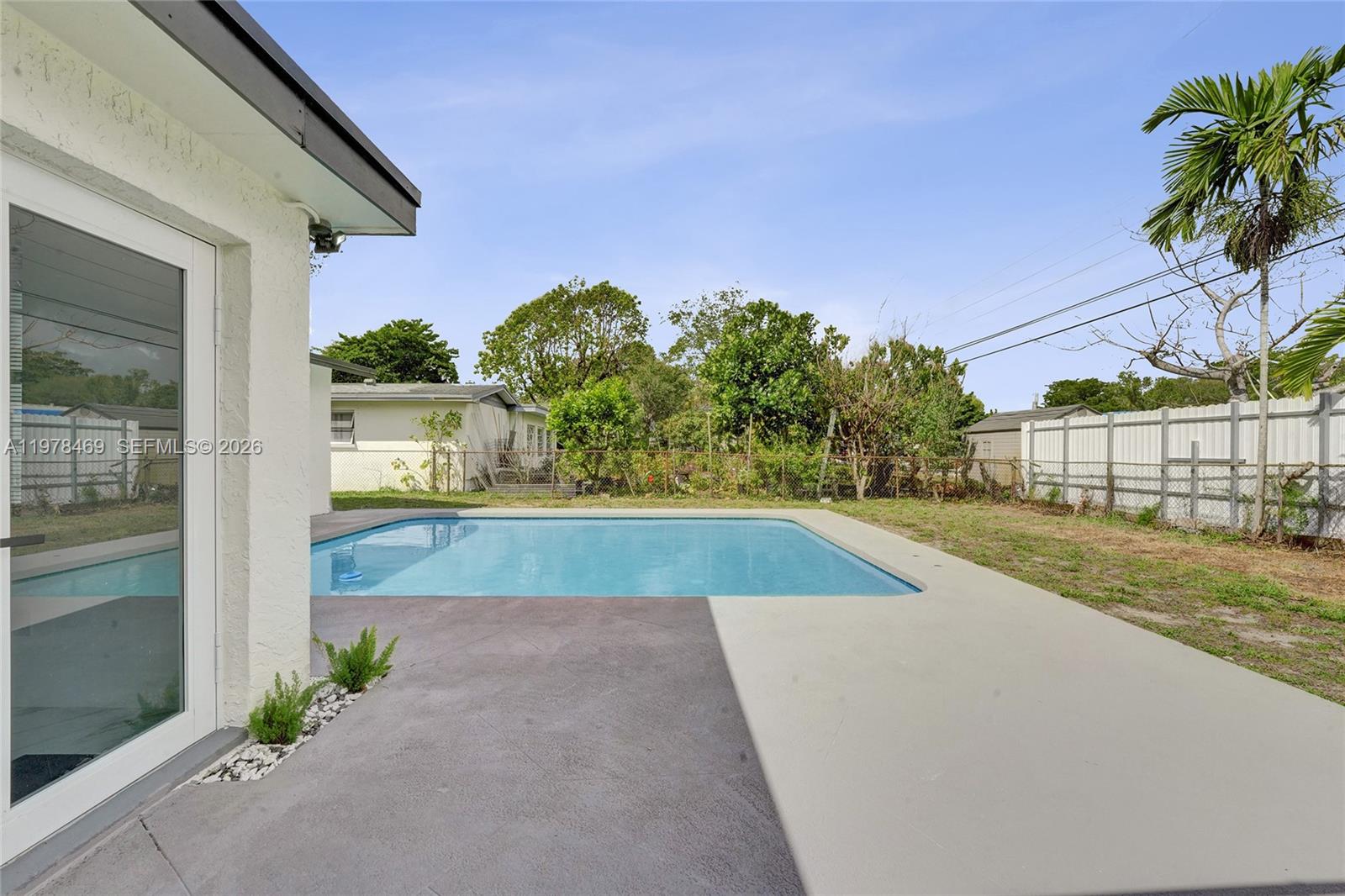 BREEZESWEPT PARK ESTATES - Residential