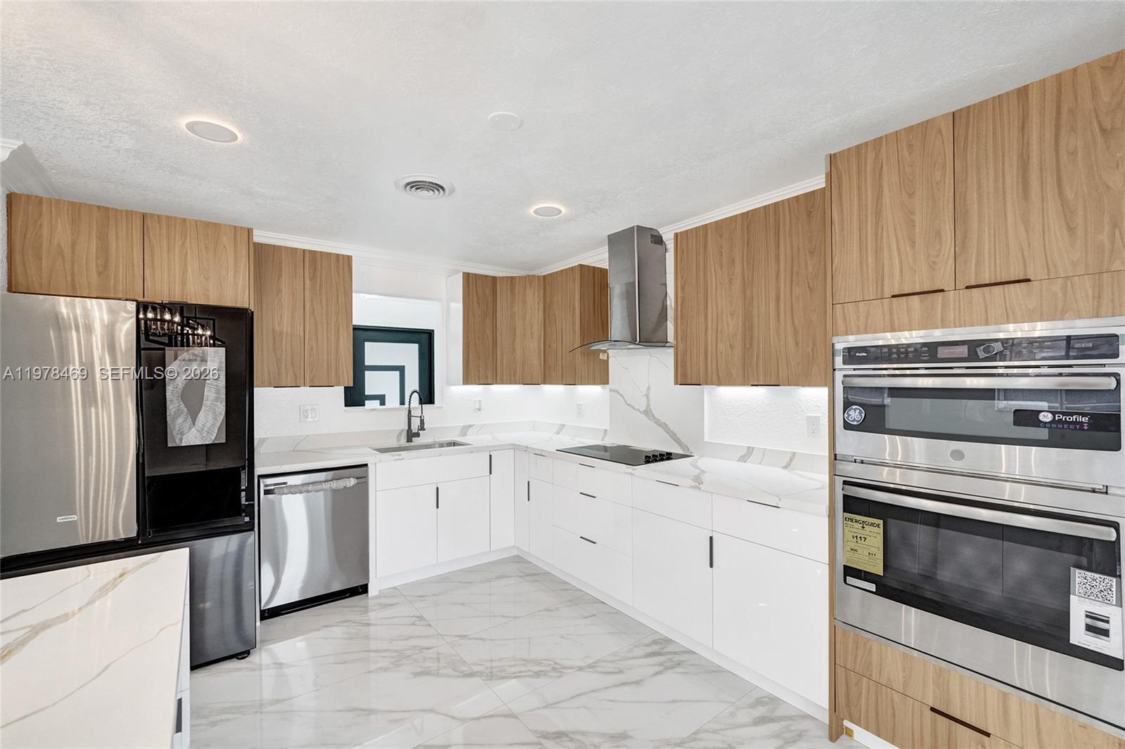 BREEZESWEPT PARK ESTATES - Residential