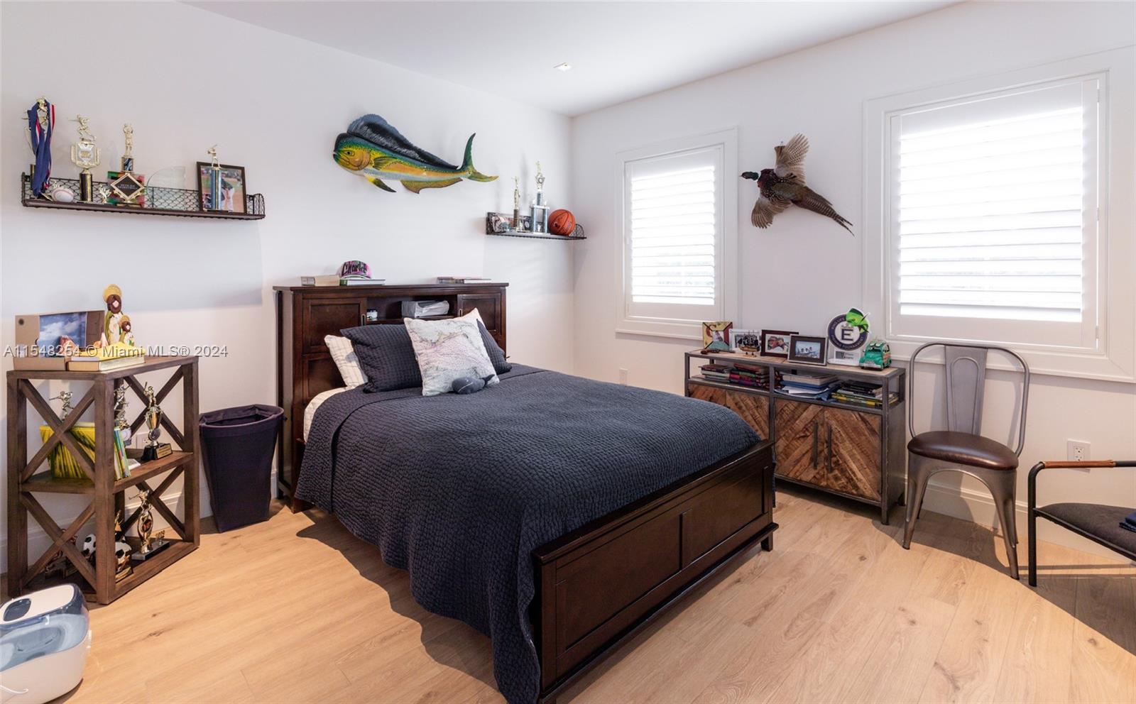 CONTINENTAL HOMES - Residential