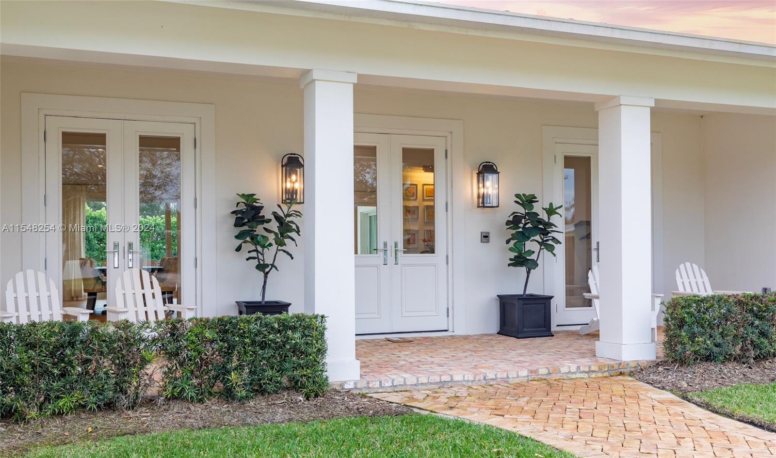 CONTINENTAL HOMES - Residential