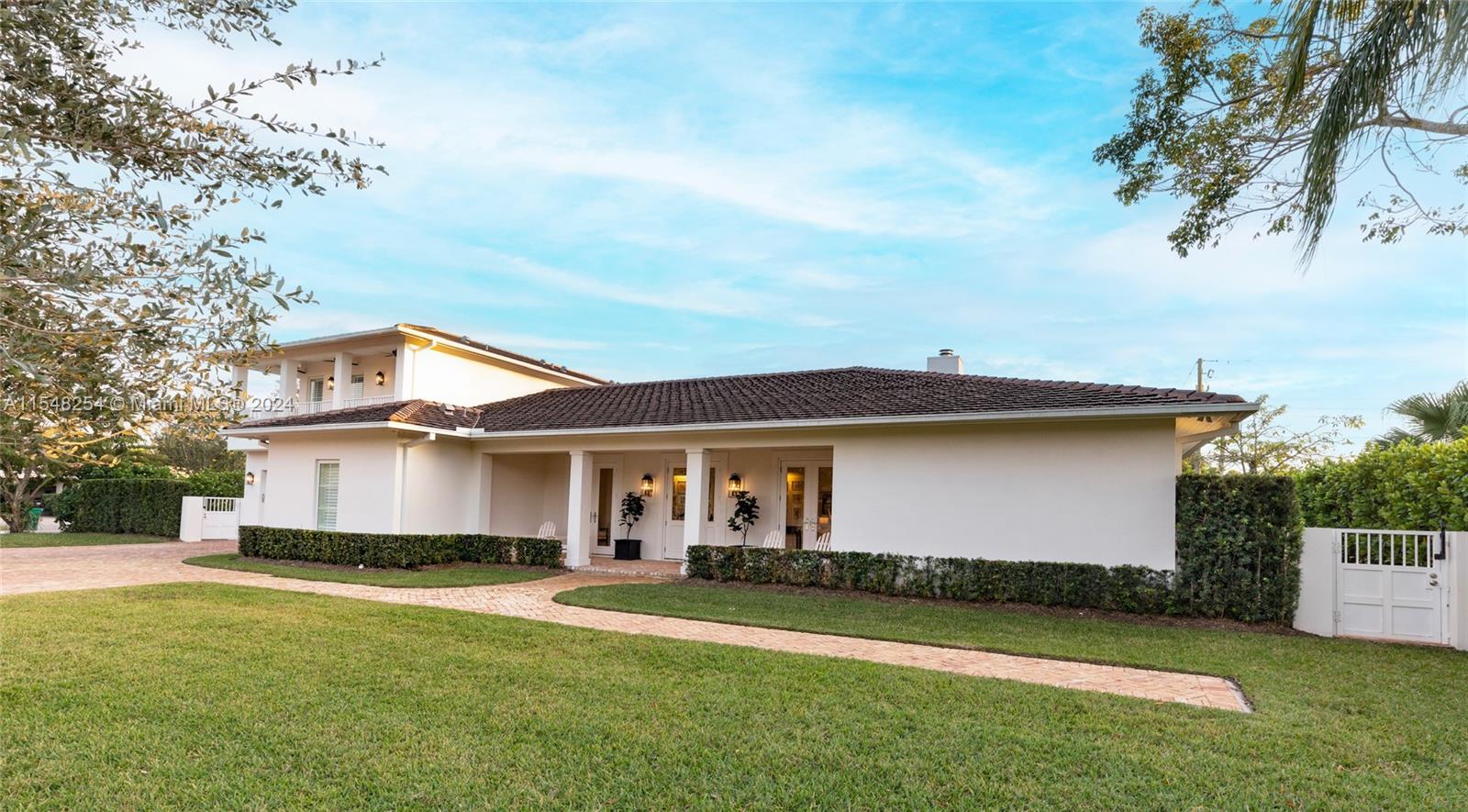 CONTINENTAL HOMES - Residential