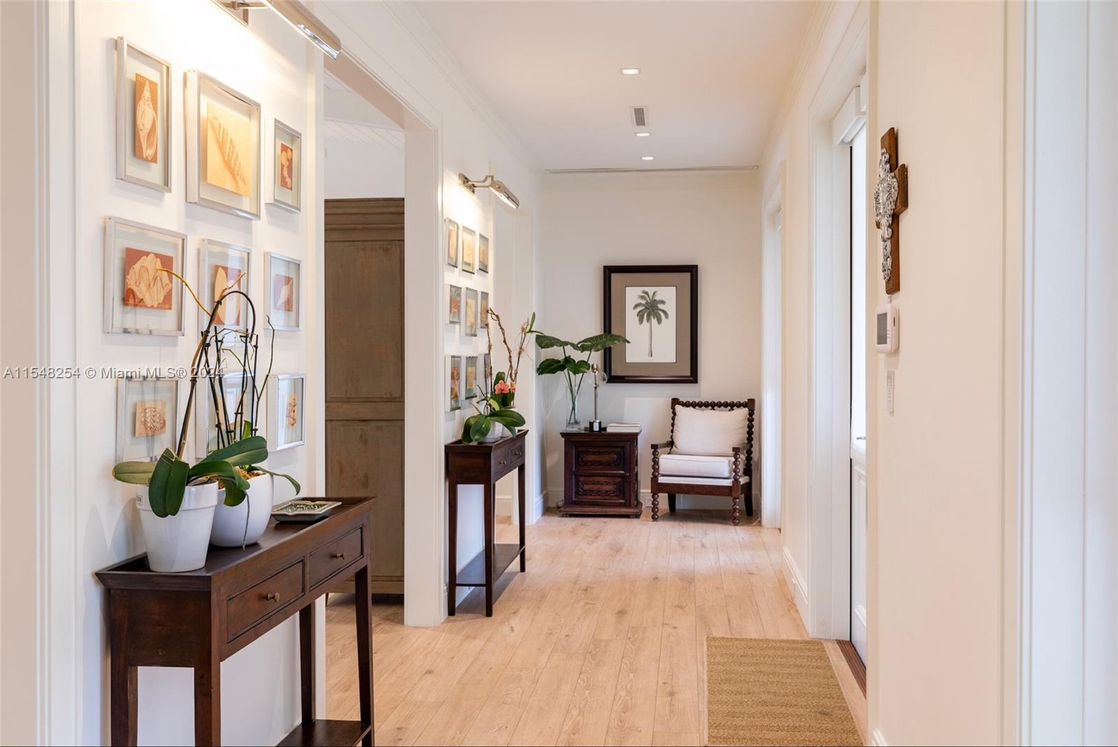 CONTINENTAL HOMES - Residential