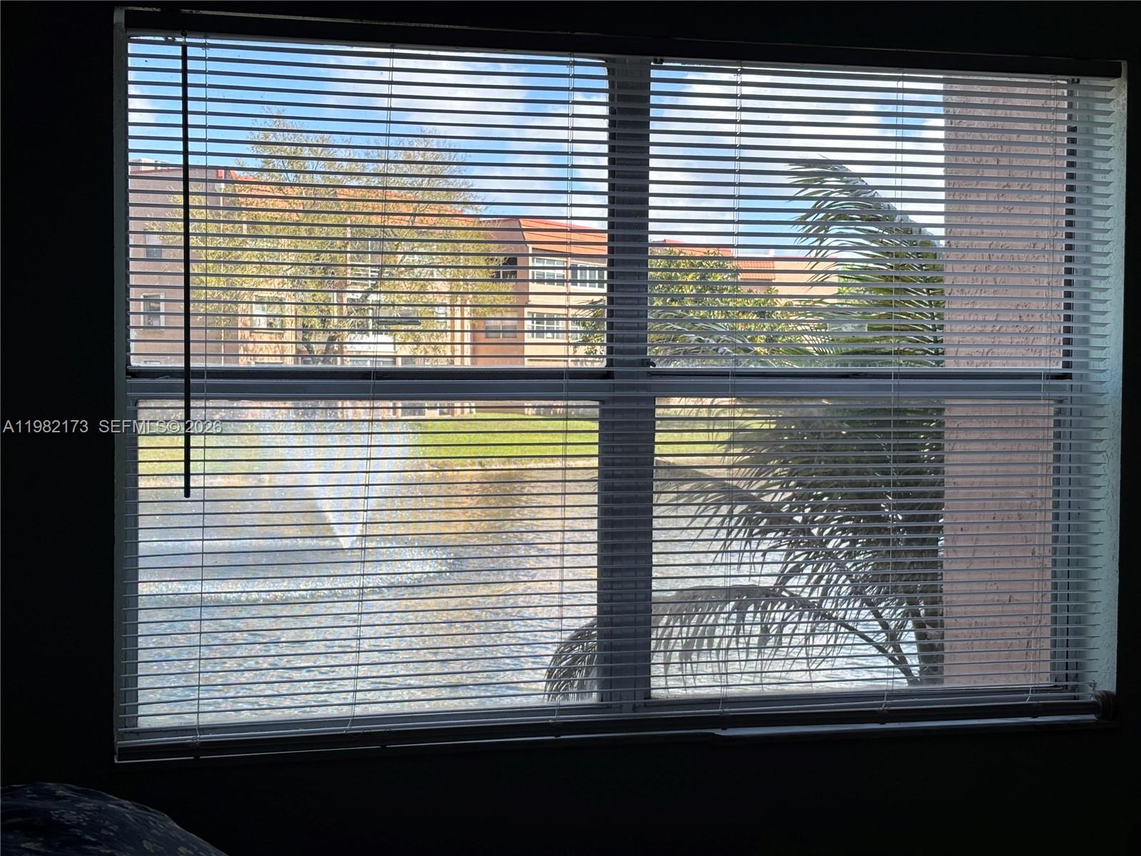 SUNRISE LAKES 153 CONDO - Residential