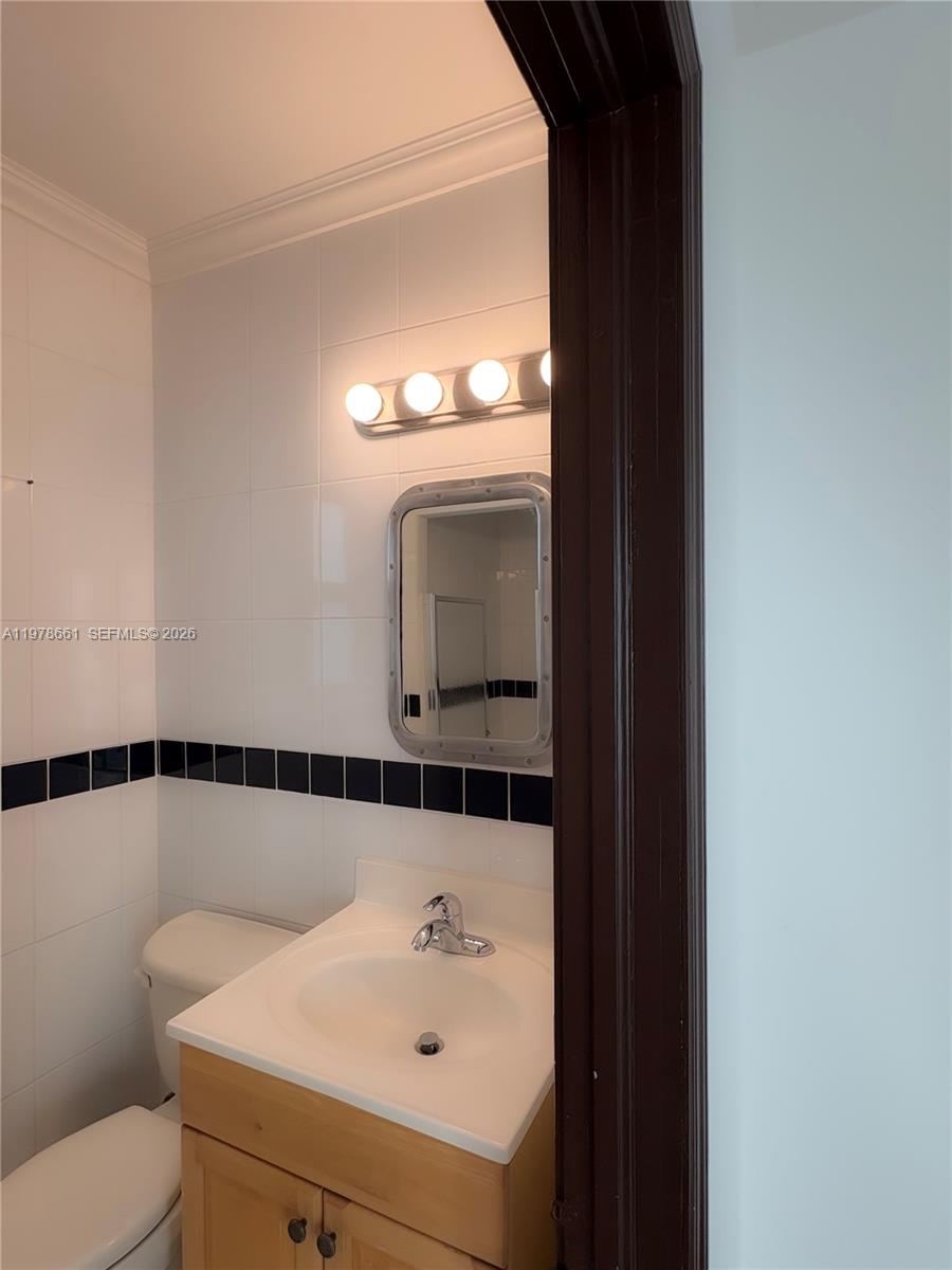 BELLE MEADE OF MIA SEC 1 - Residential