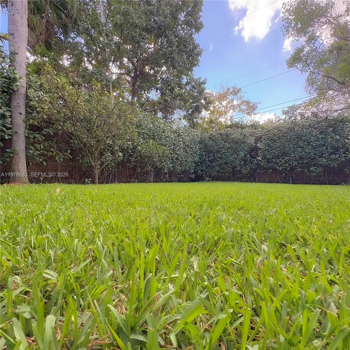 BELLE MEADE OF MIA SEC 1 - Residential