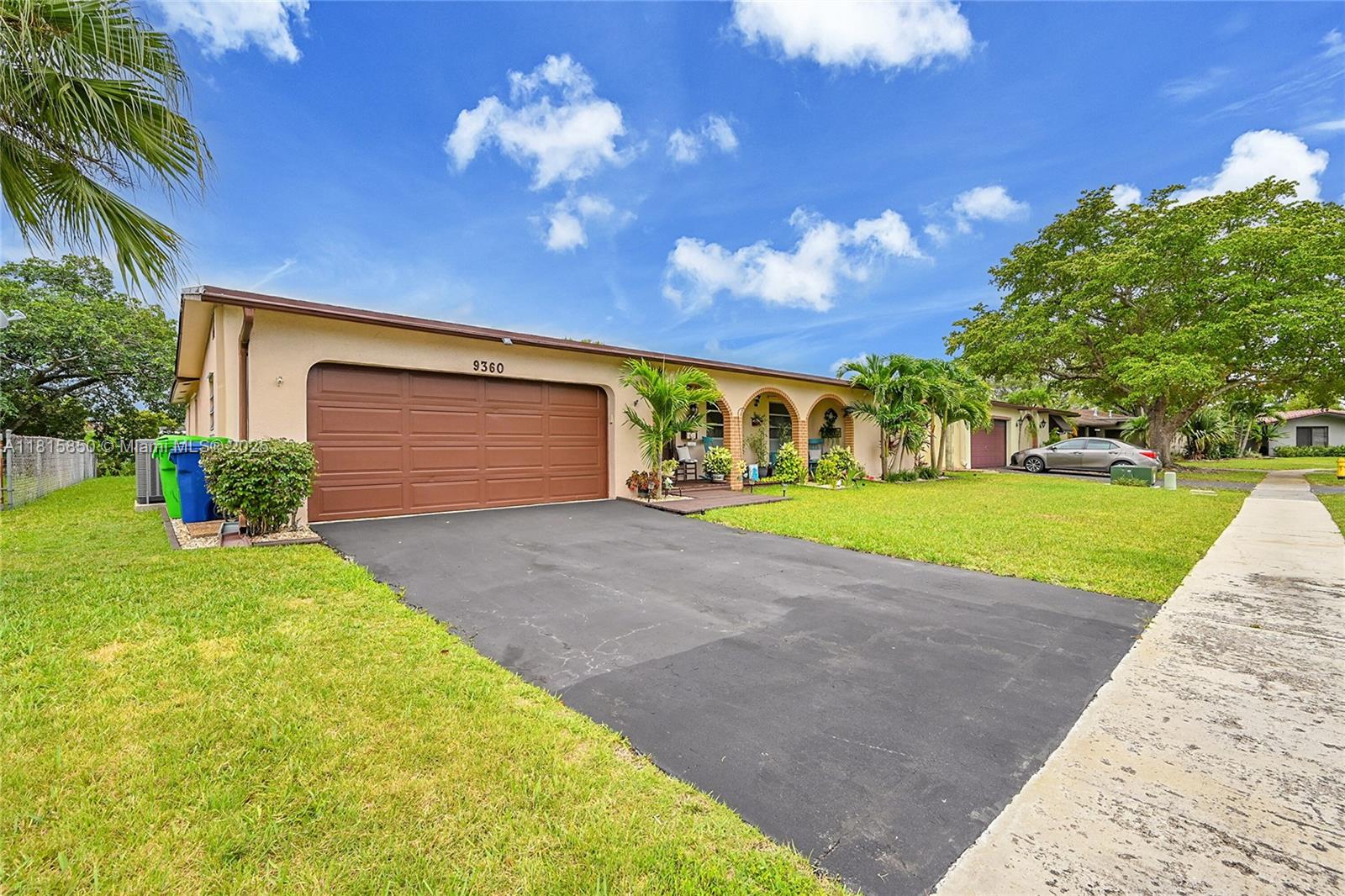 9360 NW 21st Mnr