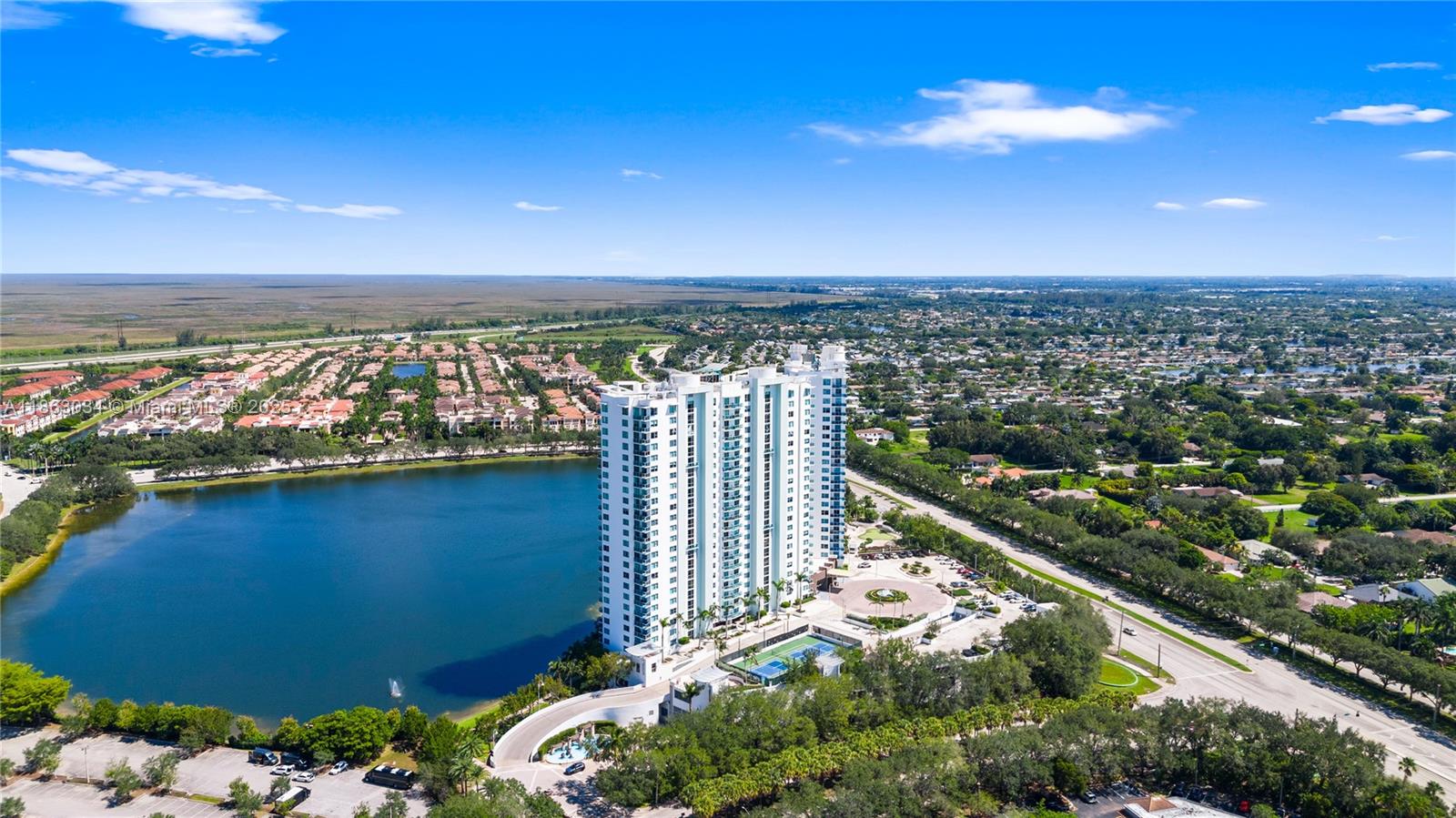 TAO SAWGRASS CONDOMINIUM - Residential