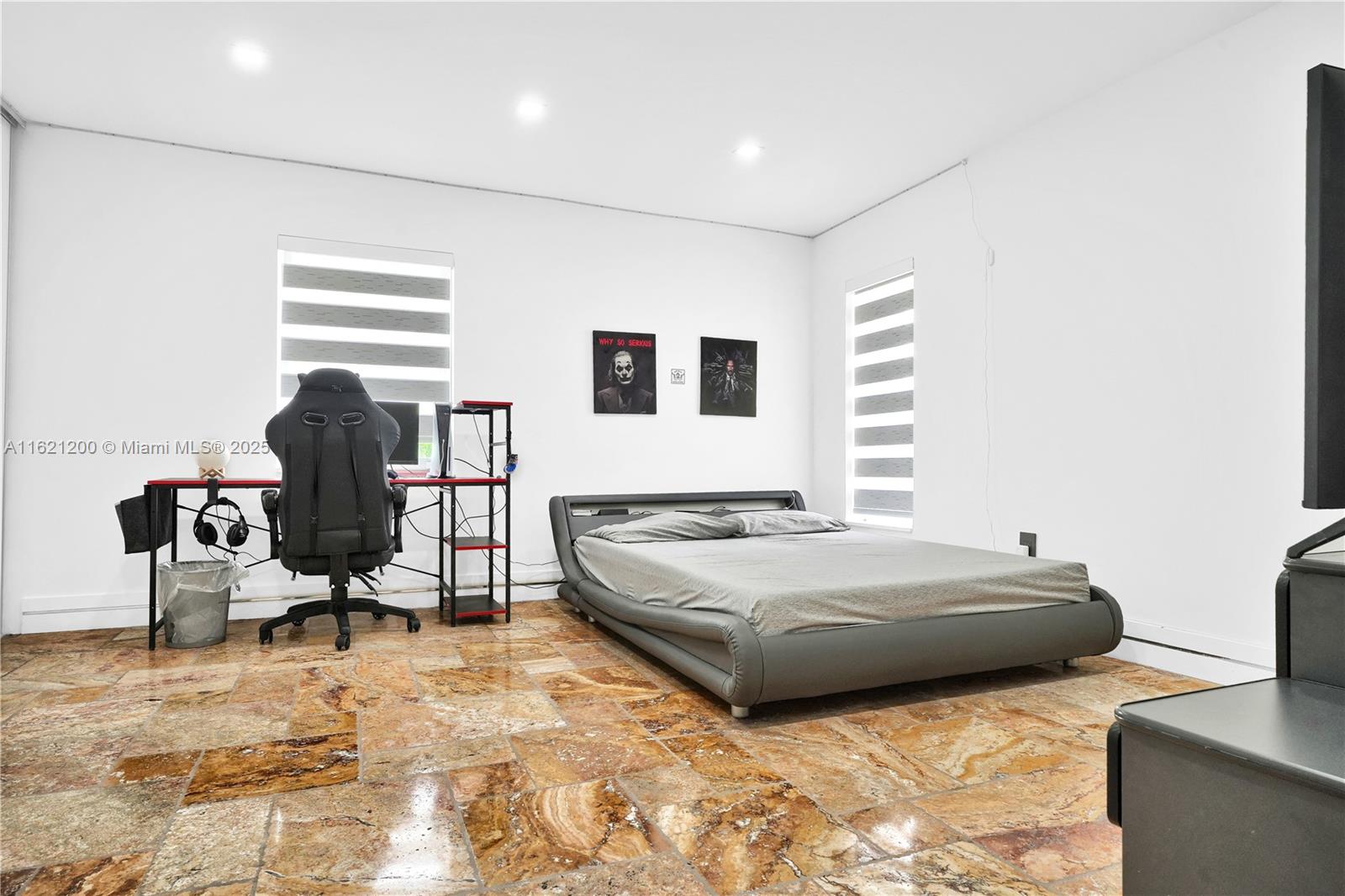 J G HEADS FARMS - Residential