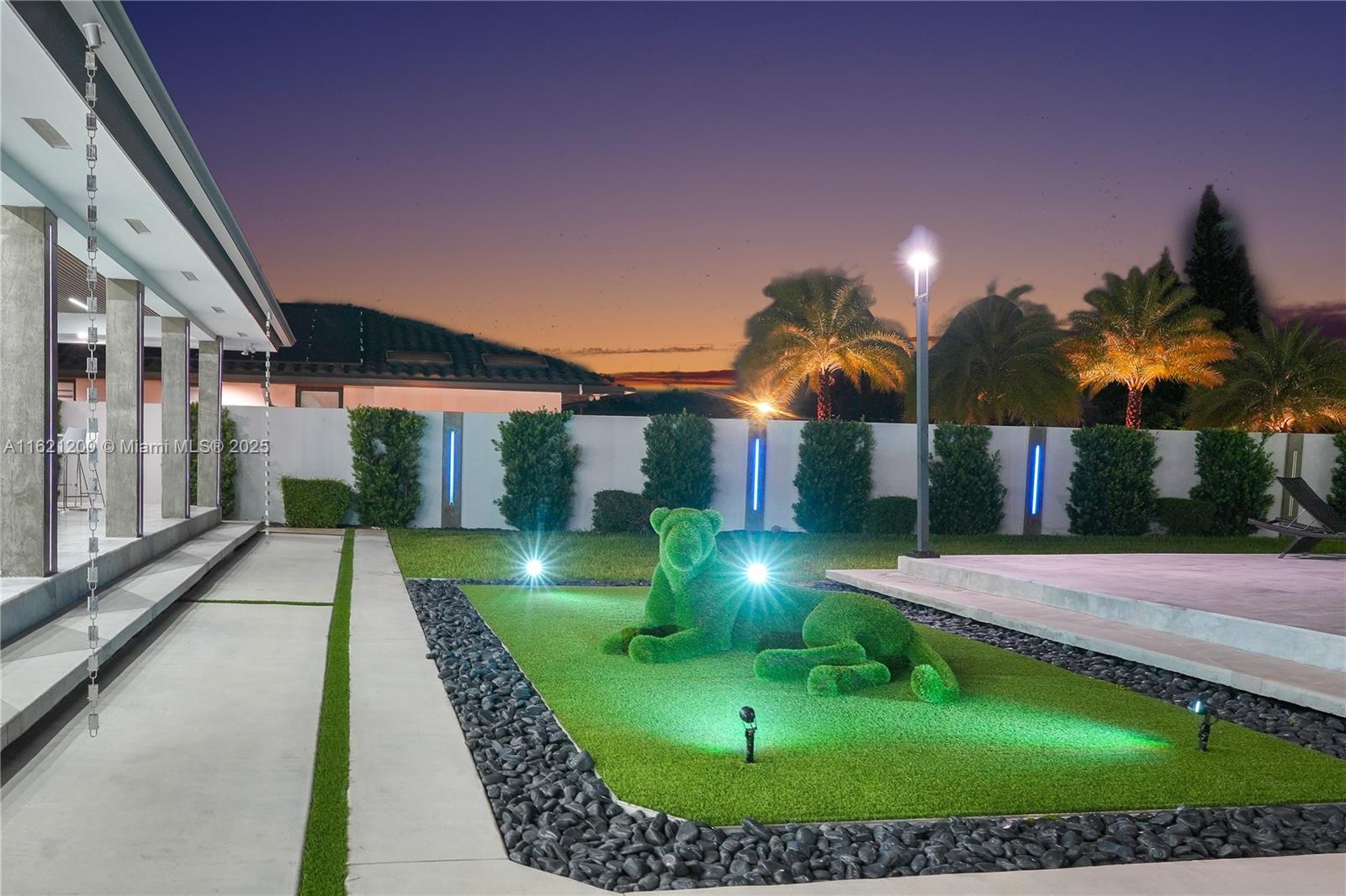 J G HEADS FARMS - Residential