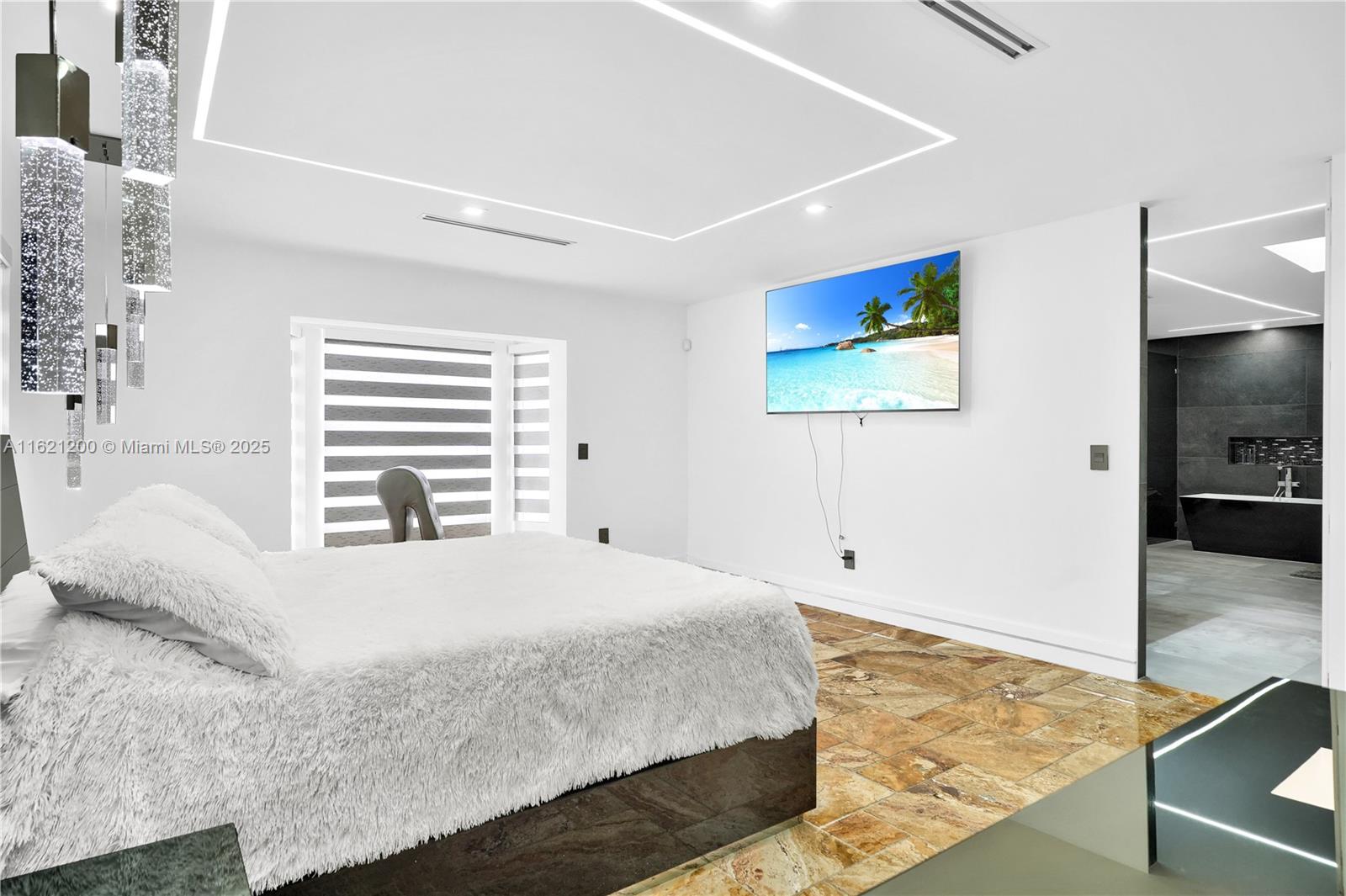 J G HEADS FARMS - Residential