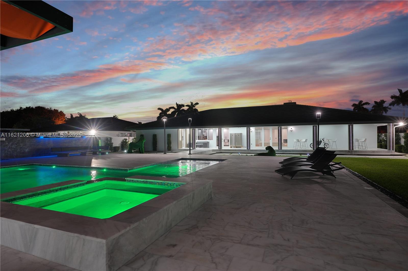 J G HEADS FARMS - Residential