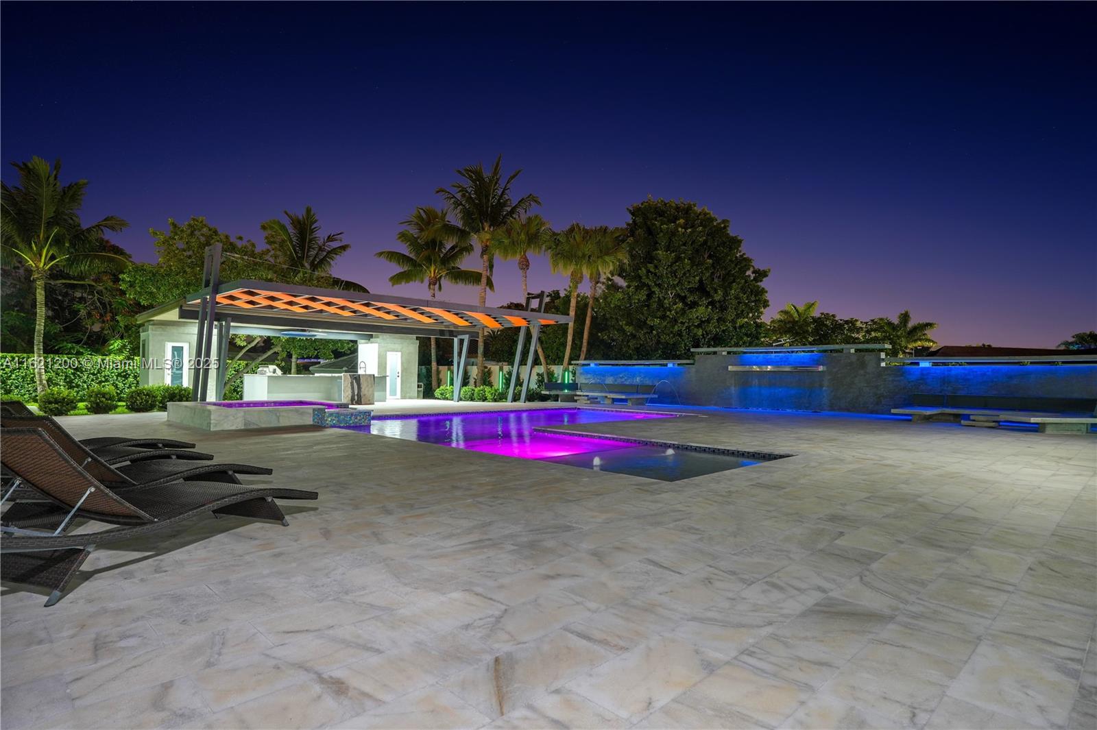 J G HEADS FARMS - Residential