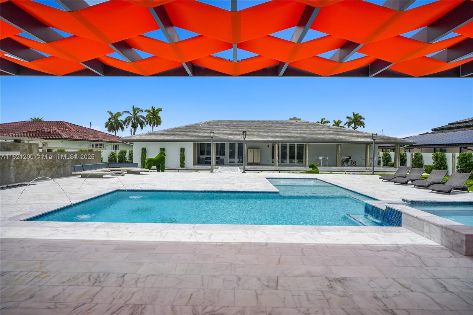 J G HEADS FARMS - Residential