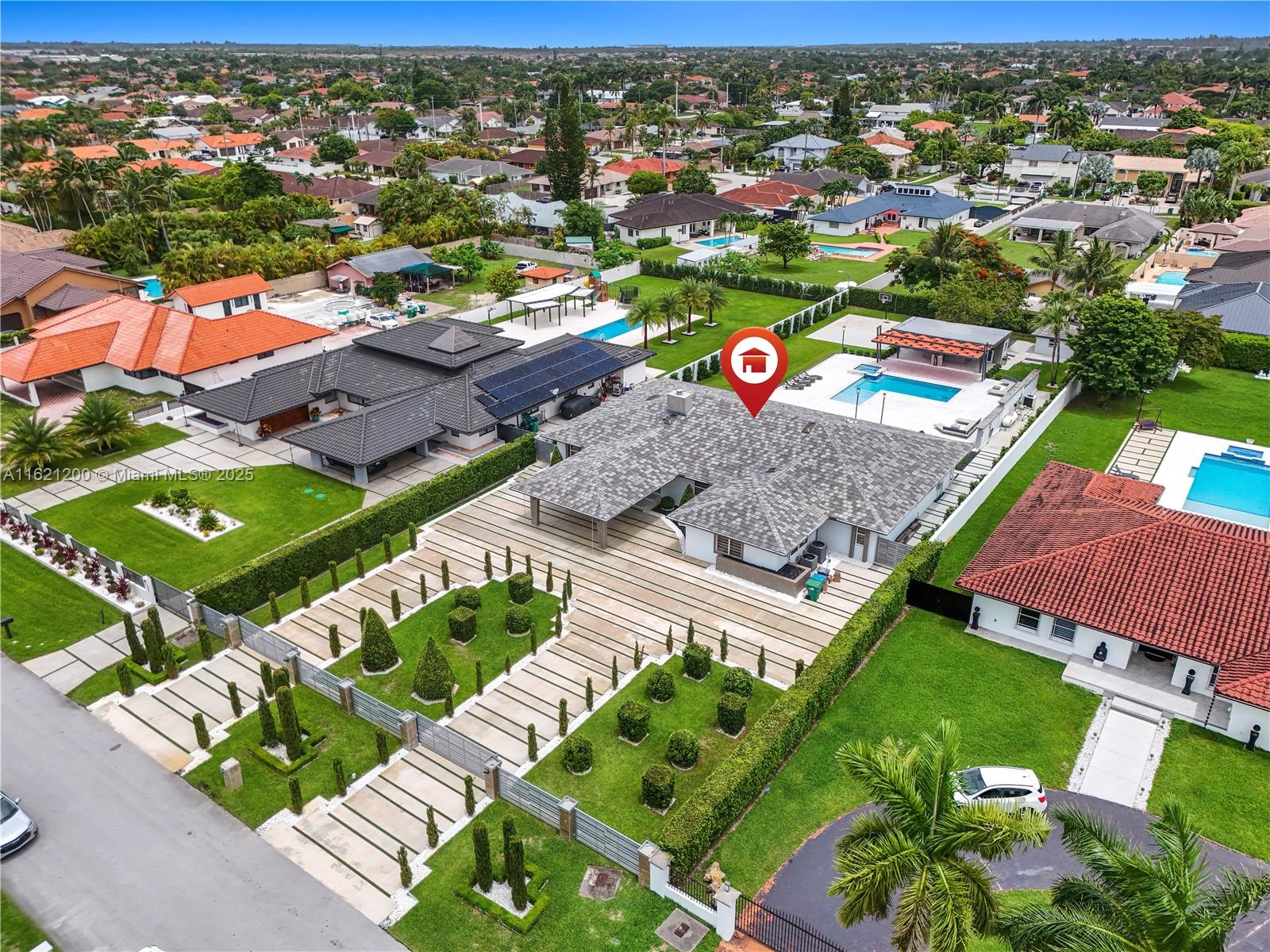 J G HEADS FARMS - Residential