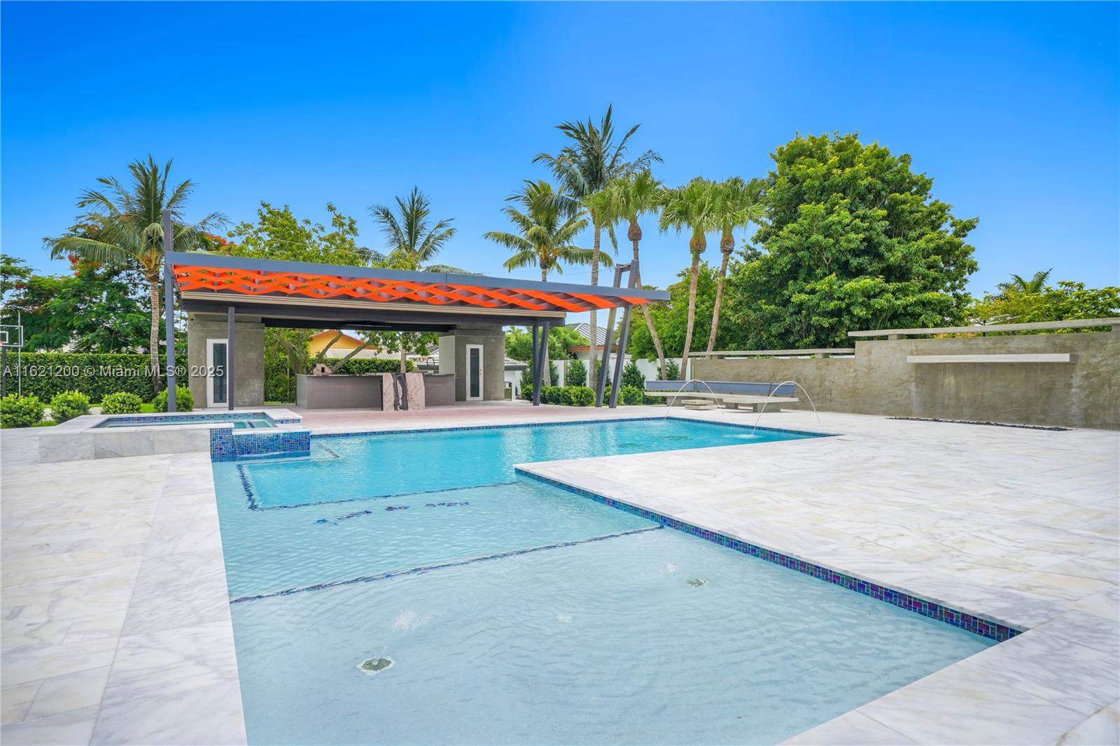 J G HEADS FARMS - Residential