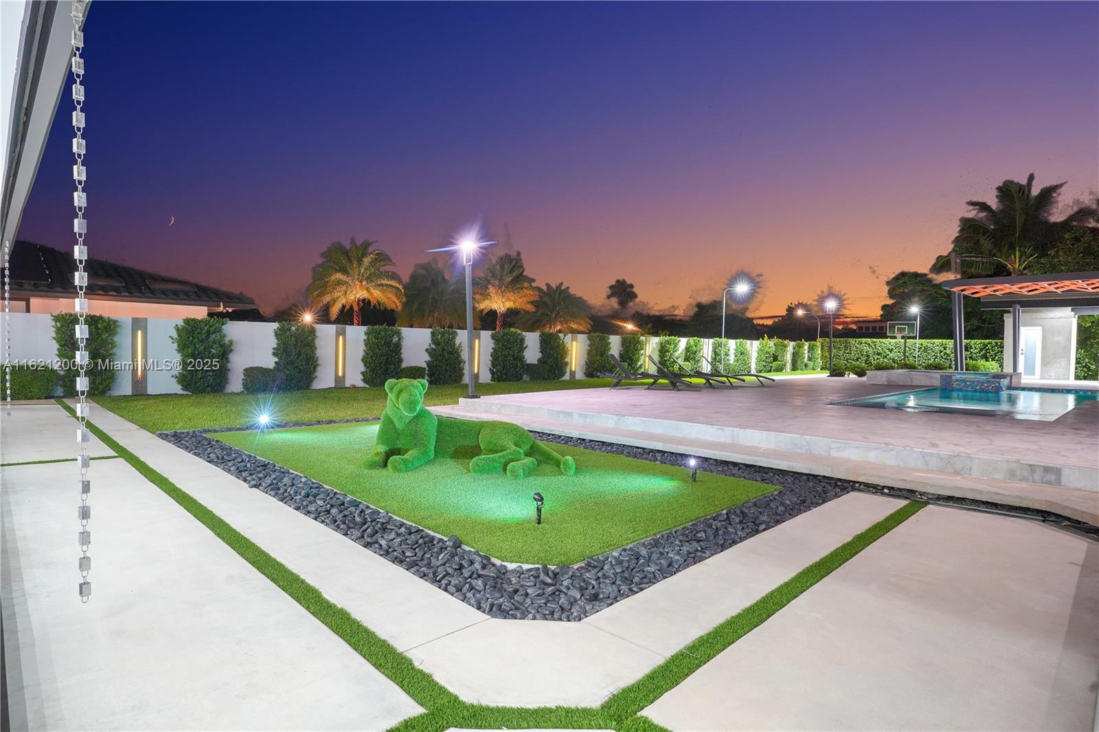 J G HEADS FARMS - Residential