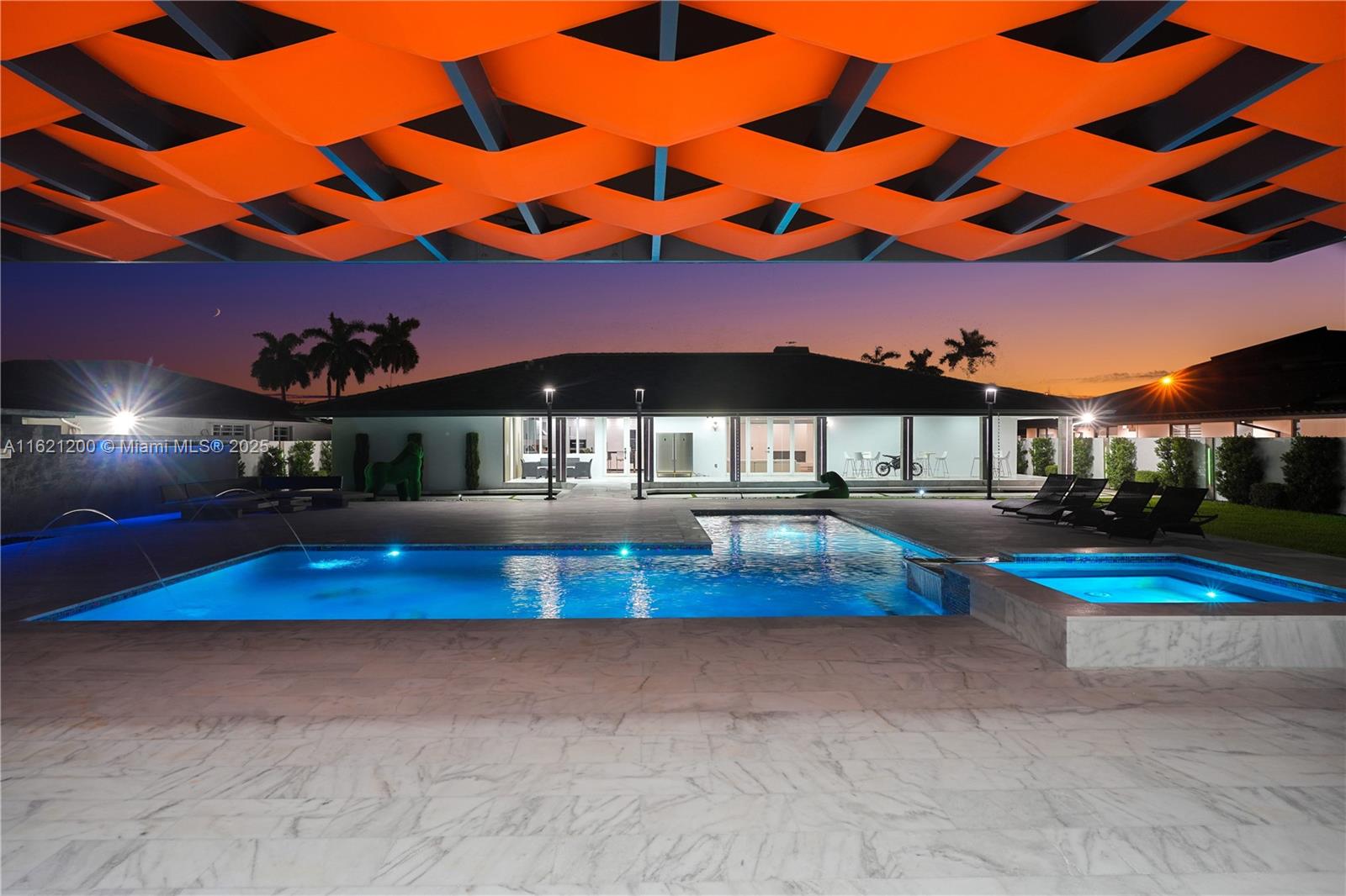 J G HEADS FARMS - Residential