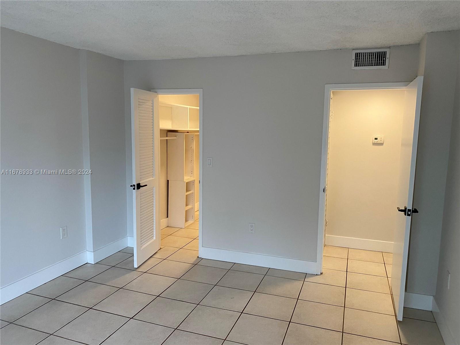 BRICKELL BISCAYNE CONDO - Residential Lease