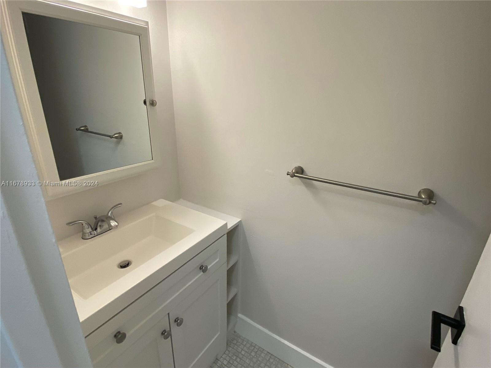 BRICKELL BISCAYNE CONDO - Residential Lease