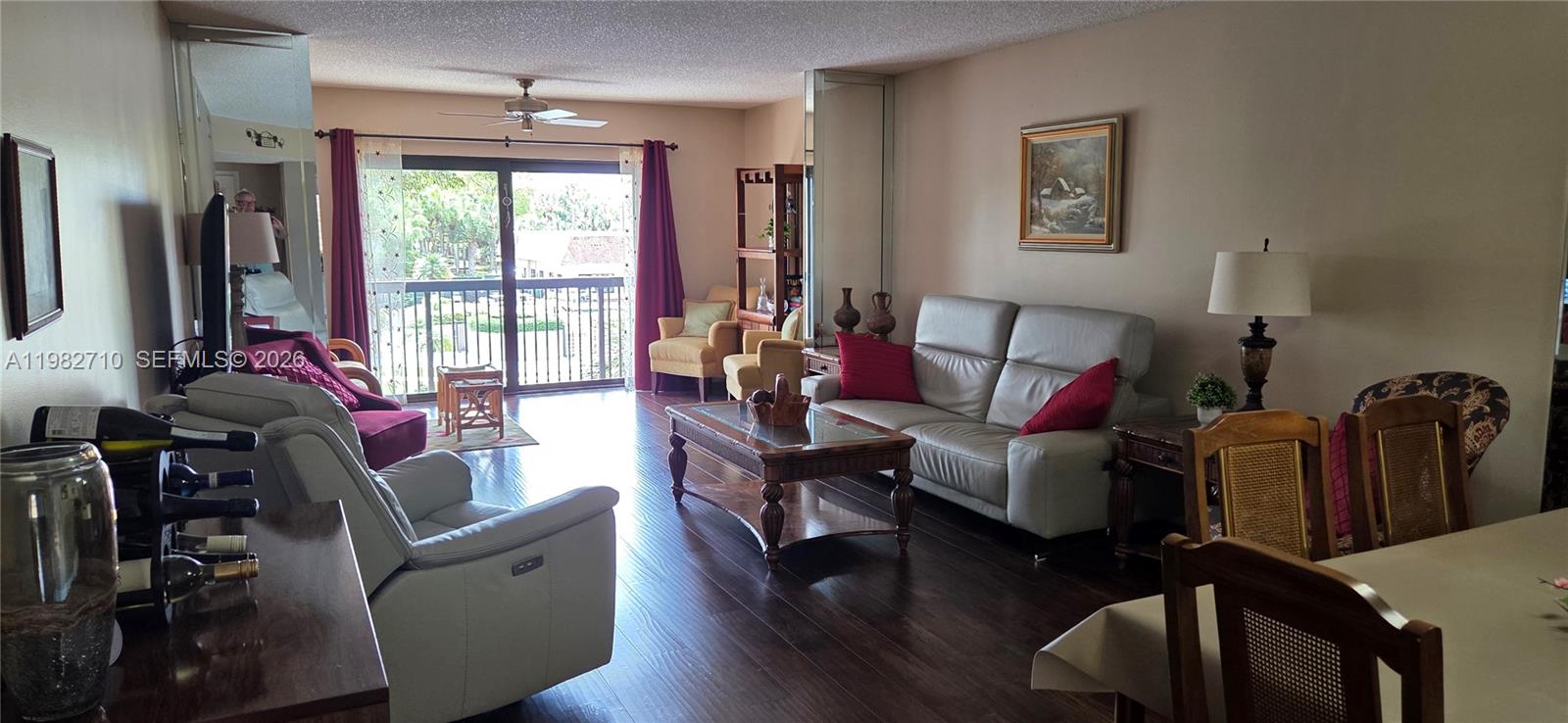 LAKES OF CARRIAGE HILLS - Residential