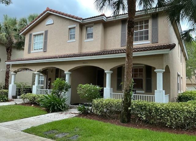 3 BEDROOM 2.5 BATHROOM TOWNHOME IN A TREELINED FRONT PORCH CHARMING COMMUNITY, WITH 2 CAR GARAGES THAT ARE STRATEGICALLY PLACE ON A PRIVATE ROADWAY BEHIND HOMES TO CAPTURE THE SOUTHERN WARMTH OF THIS DELIGHTFUL COMMUNITY. MOMENTS AWAY YOU ARE ON THE FAMOUS DELRAY BEACH STRIP WITH A WIDE SELECTION OF RESTAURANTS AND ACTIVITY JUST OFF THE BEACH. NEW KITCHEN AND FLOORING TROUGHOUT SELLER WILL LEAVE A NEW LARGE GAS POWERED GENERATOR.
