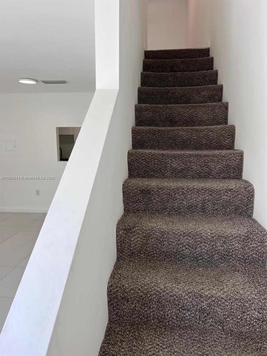 HAYNSWORTH VILLAGE - Residential Lease