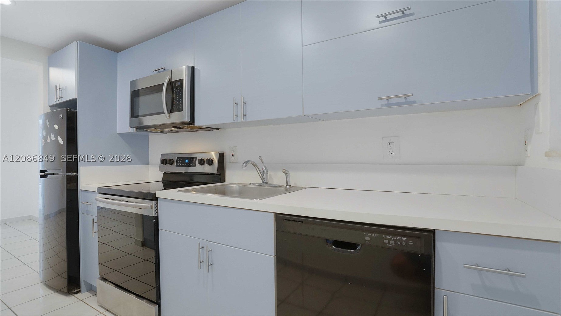 1340 Lincoln Rd 404