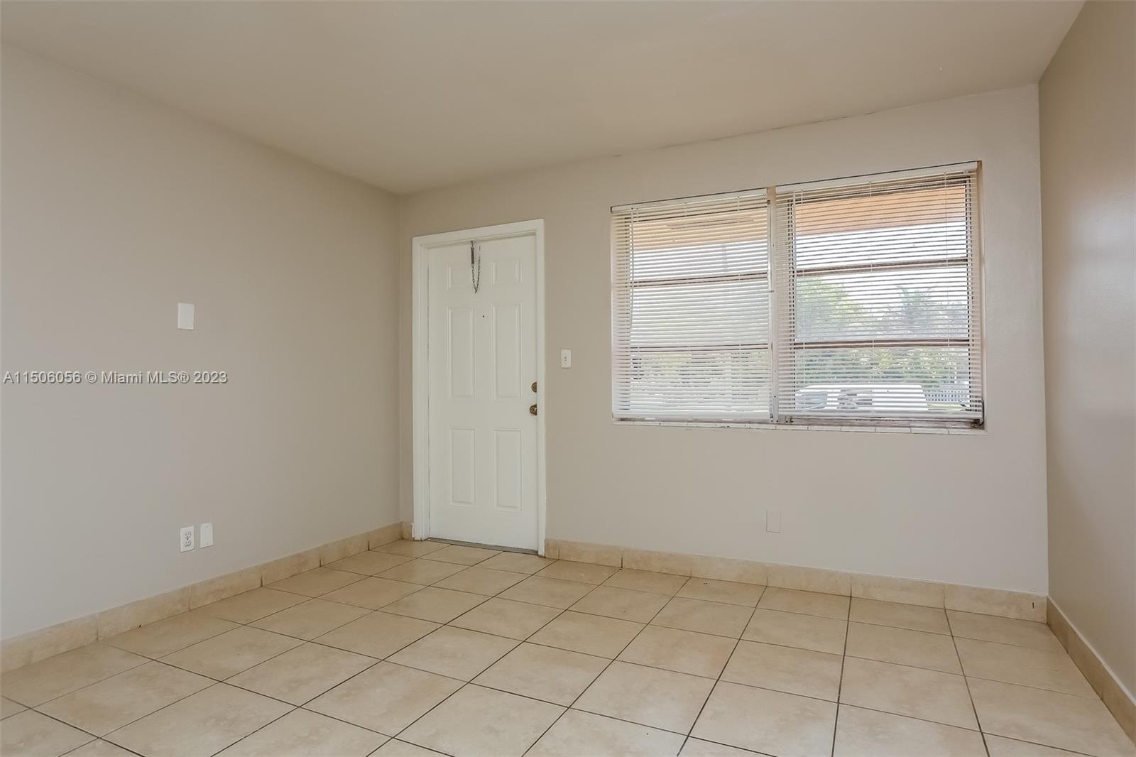 BROADVIEW COUNTRY CLUB ES - Residential Lease