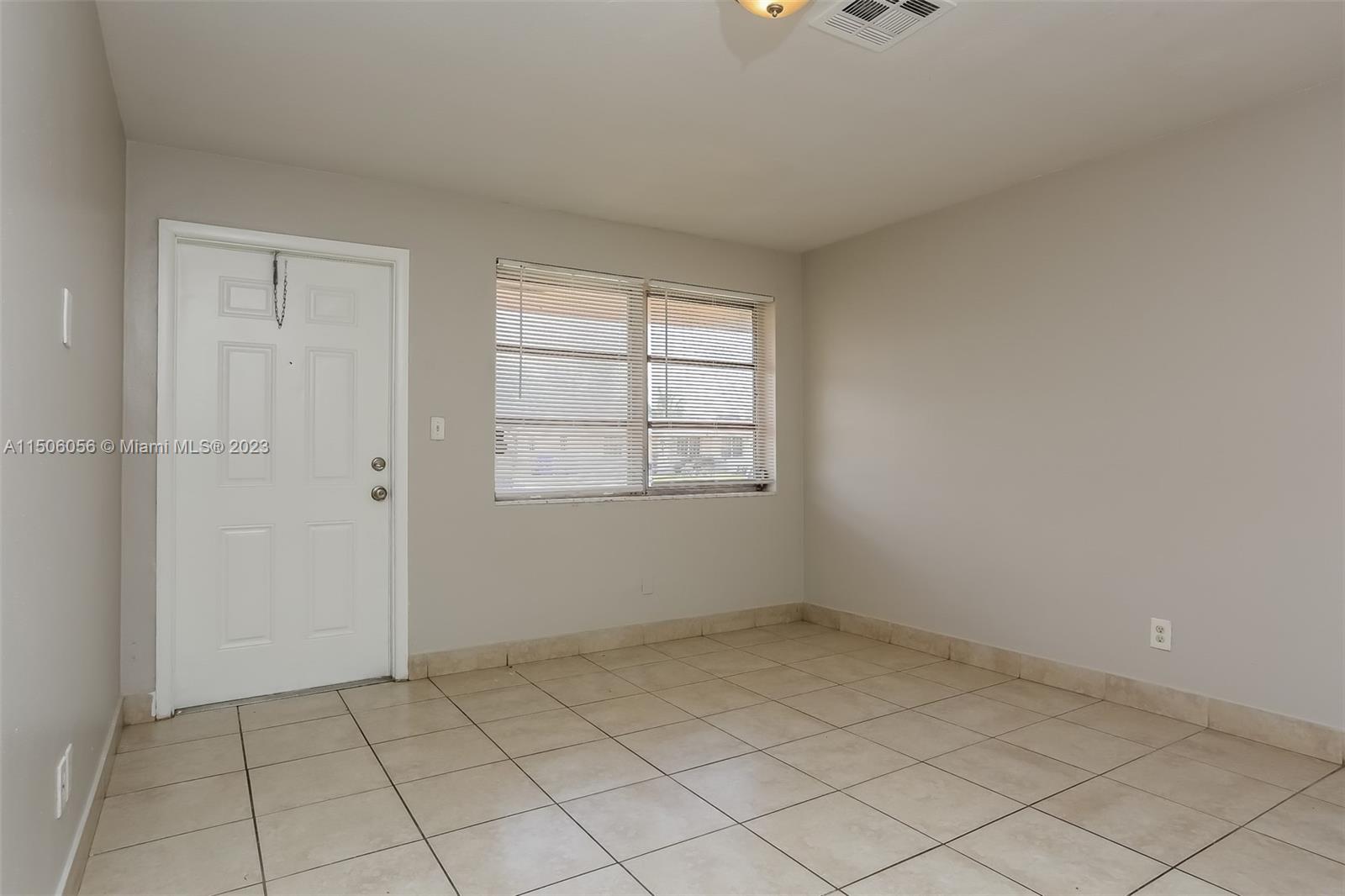 BROADVIEW COUNTRY CLUB ES - Residential Lease