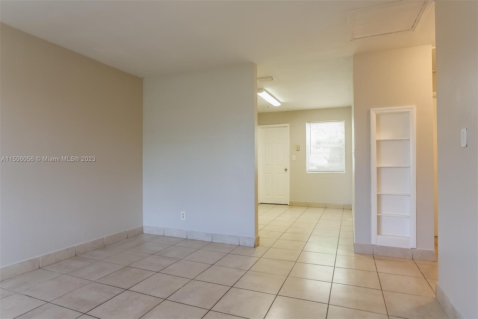 BROADVIEW COUNTRY CLUB ES - Residential Lease