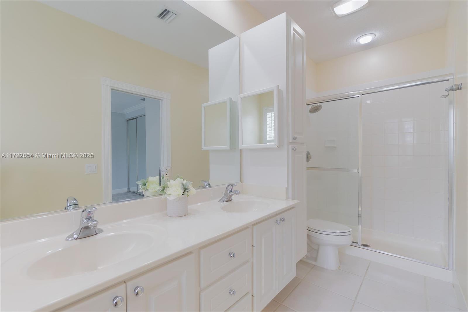 CAMBRIDGE AT ABACOA - Residential