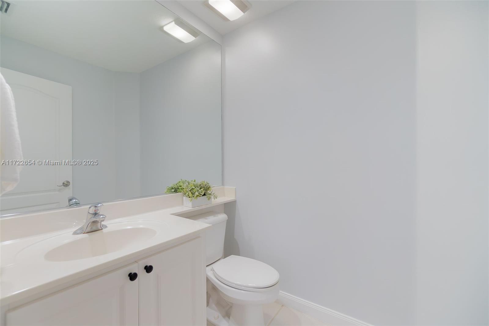 CAMBRIDGE AT ABACOA - Residential