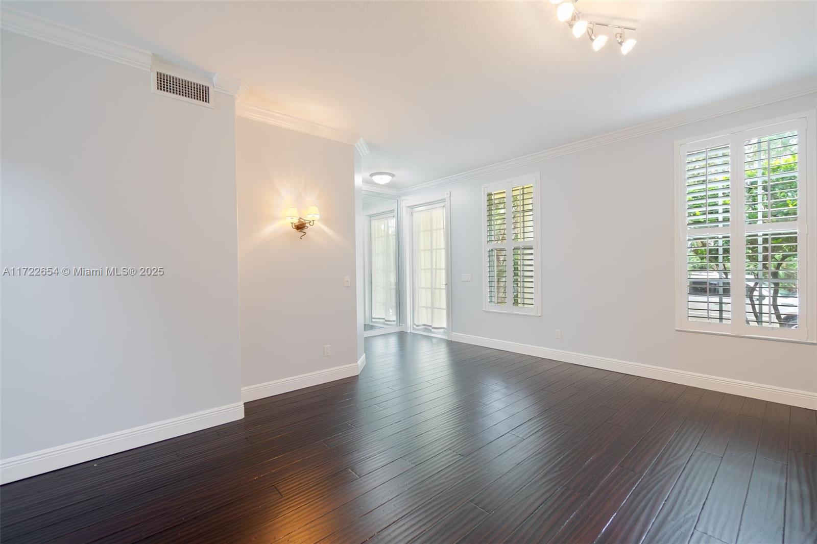 CAMBRIDGE AT ABACOA - Residential