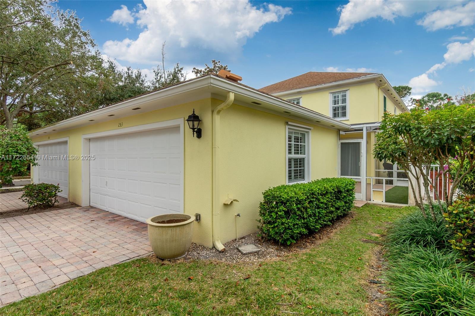 CAMBRIDGE AT ABACOA - Residential