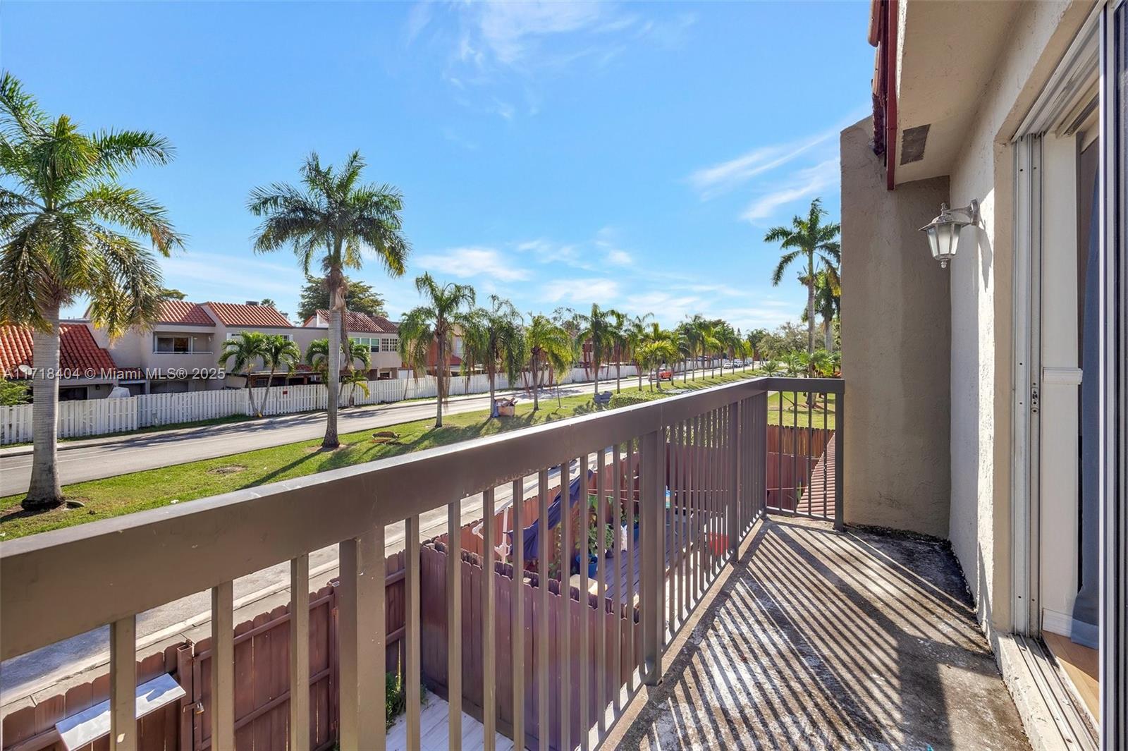 TERRA LAKE VILLAS CONDO - Residential