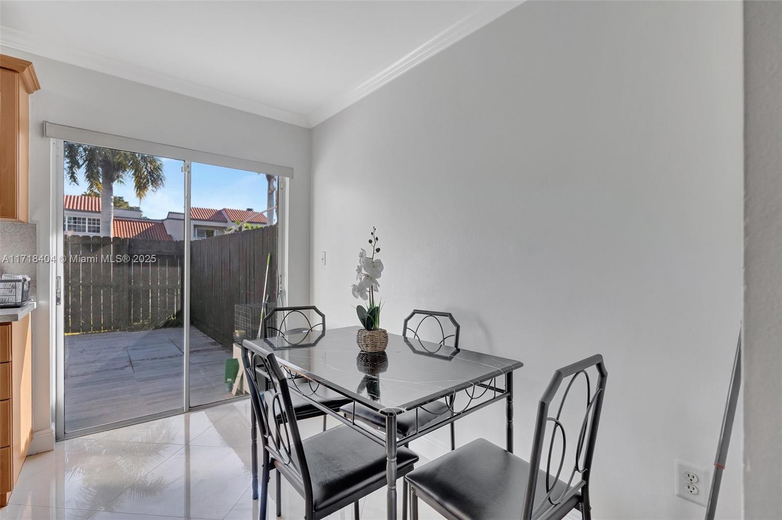 TERRA LAKE VILLAS CONDO - Residential