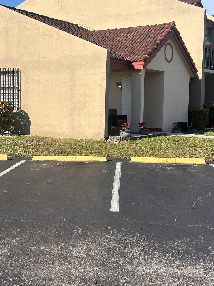 TERRA LAKE VILLAS CONDO - Residential