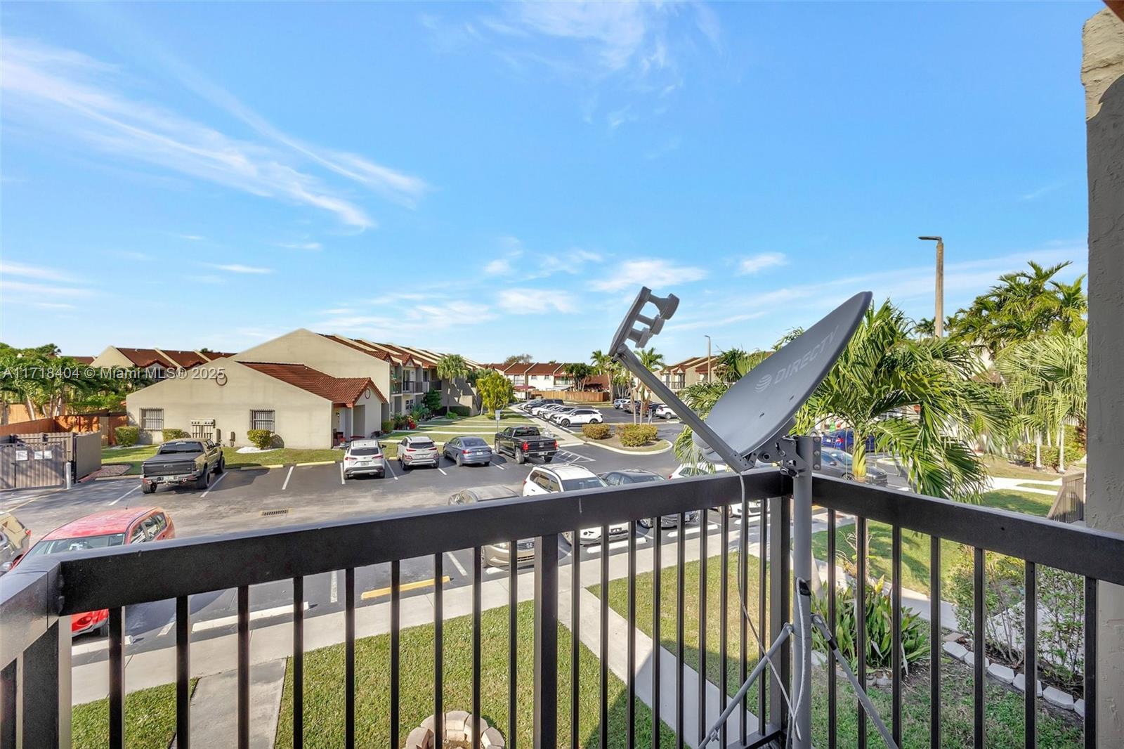 TERRA LAKE VILLAS CONDO - Residential